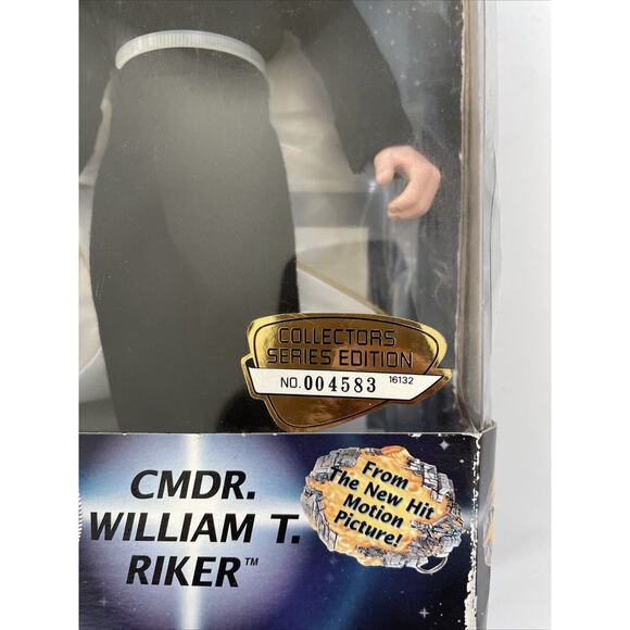 1996 Playmates Star Trek First Contact 9" Commander William Riker in Damaged Box - Picture 4 of 10
